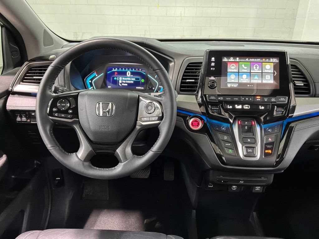 Certified 2024 Honda Odyssey Touring image 9