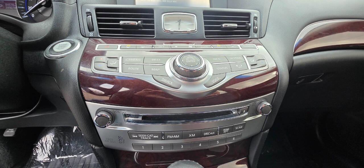 Used 2015 INFINITI Q70 L 3.7 image 17