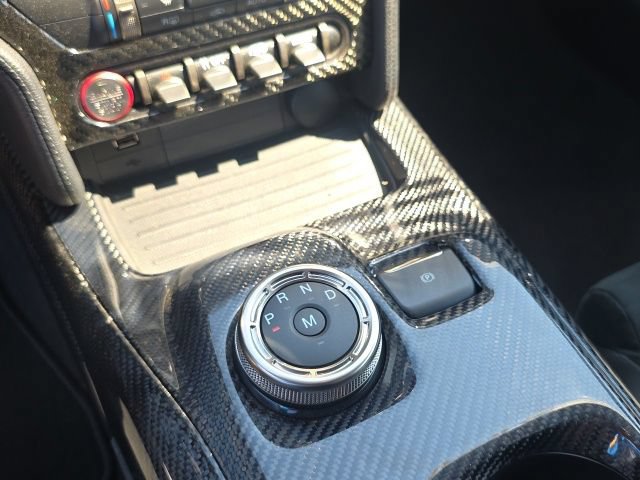 Used 2022 Ford Mustang Shelby GT500 w/ Technology Package RWD image 23