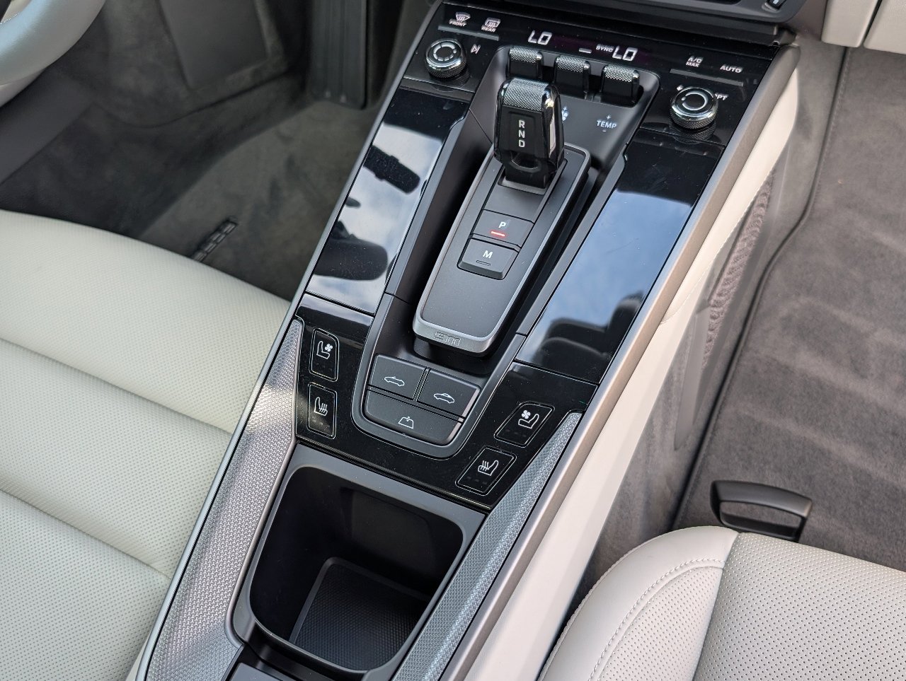 Certified 2024 Porsche 911 Carrera S image 15