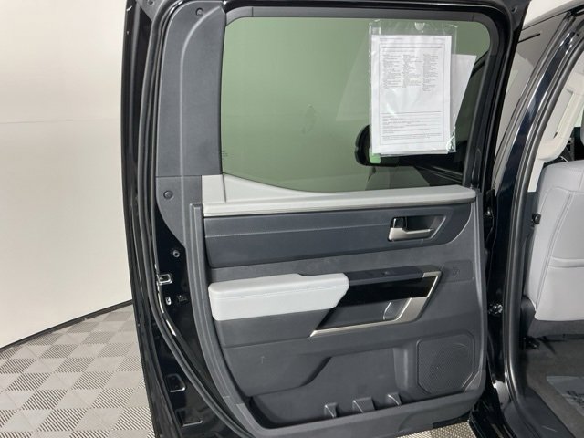 Used 2024 Toyota Tundra Limited image 28