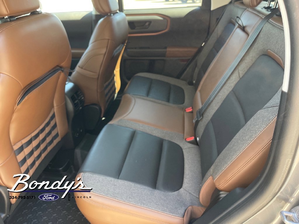 Used 2022 Ford Bronco Sport Outer Banks w/ Tech Package AWD/4WD image 11