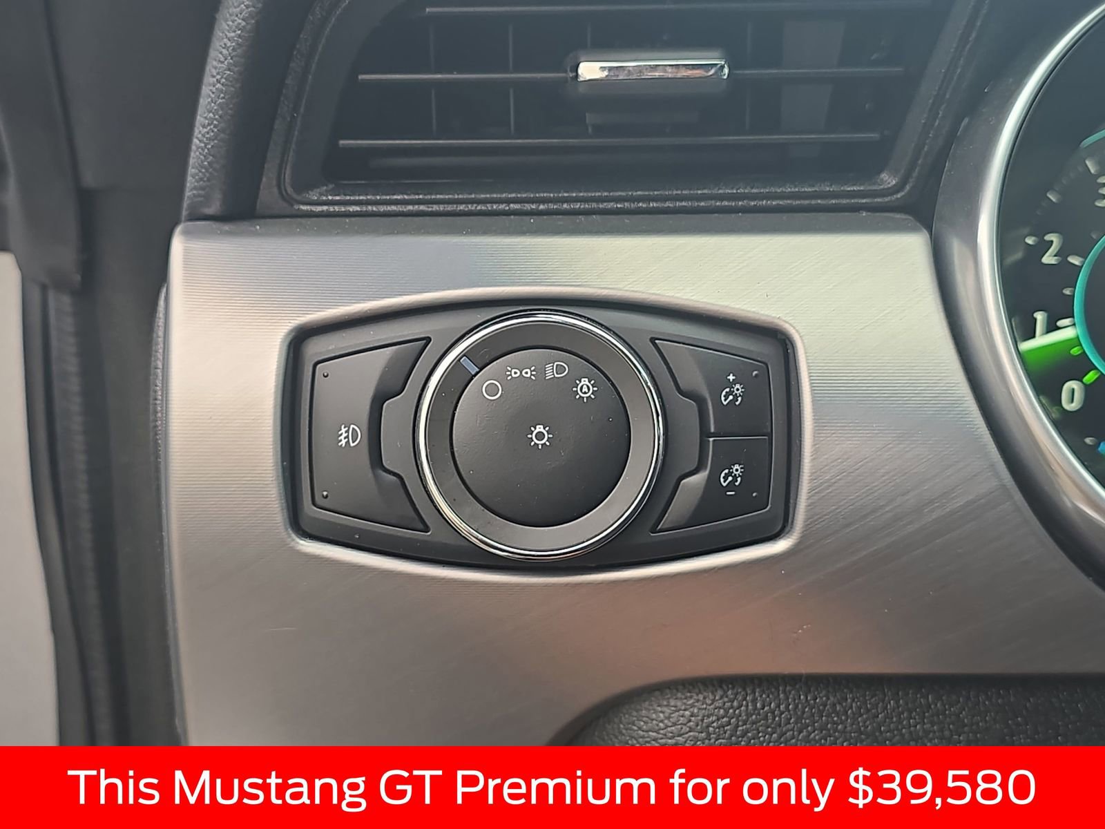 Used 2023 Ford Mustang GT Premium w/ Equipment Group 401A image 31
