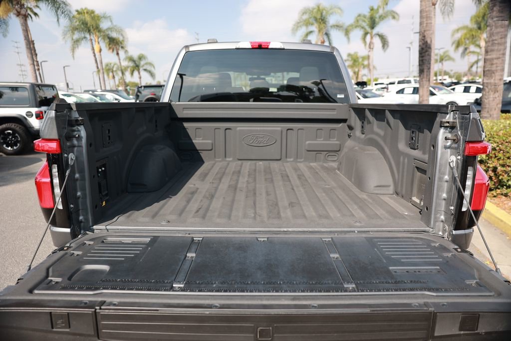 Used 2025 Ford F150 Lightning XLT AWD/4WD image 34