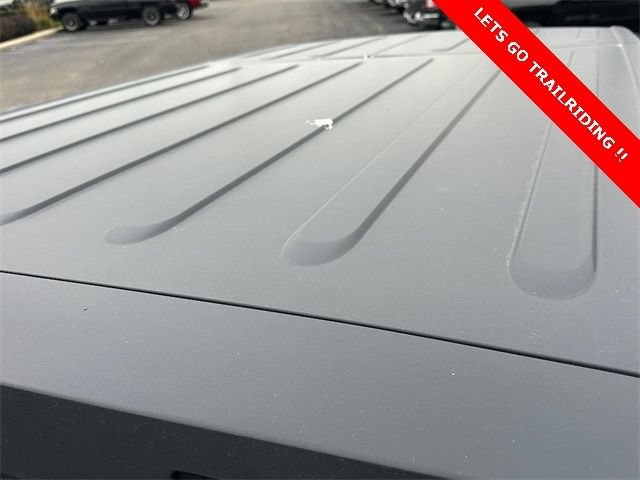 Used 2014 Jeep Wrangler Unlimited Sahara AWD/4WD image 11