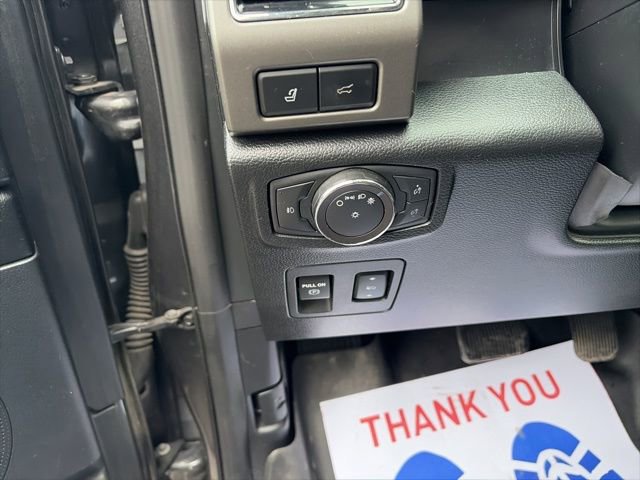 Used 2019 Ford Expedition XLT w/ Equipment Group 202A AWD/4WD image 19