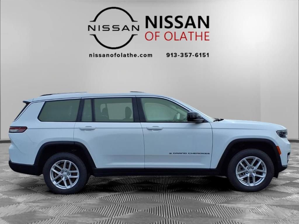 Used 2023 Jeep Grand Cherokee L Laredo image 29