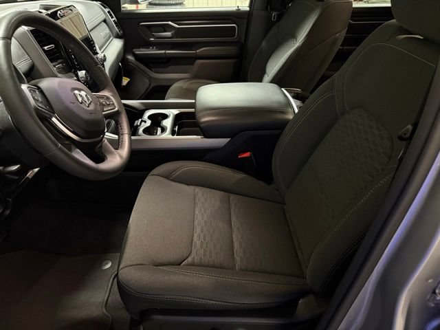 Used 2025 RAM 1500 Big Horn AWD/4WD image 12