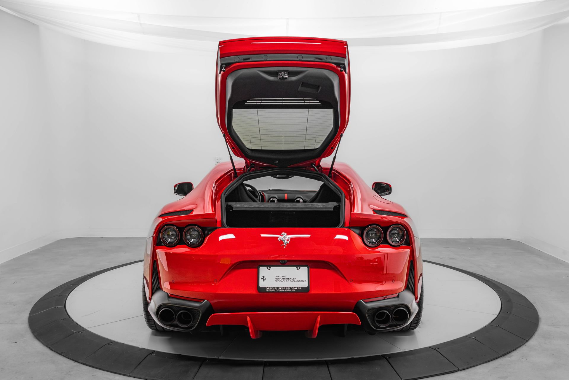 Certified 2019 Ferrari 812 Superfast RWD image 20