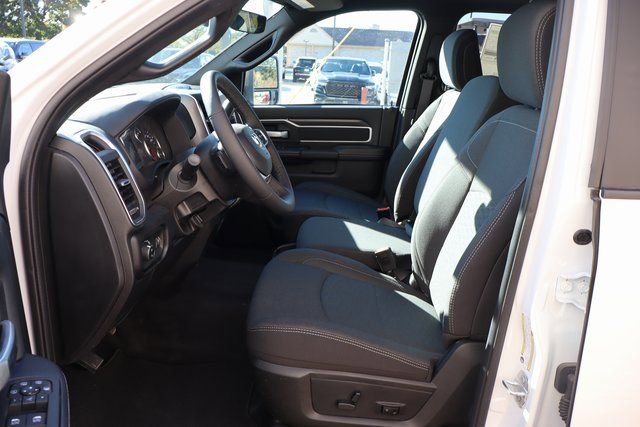 Used 2025 RAM 2500 Big Horn image 28