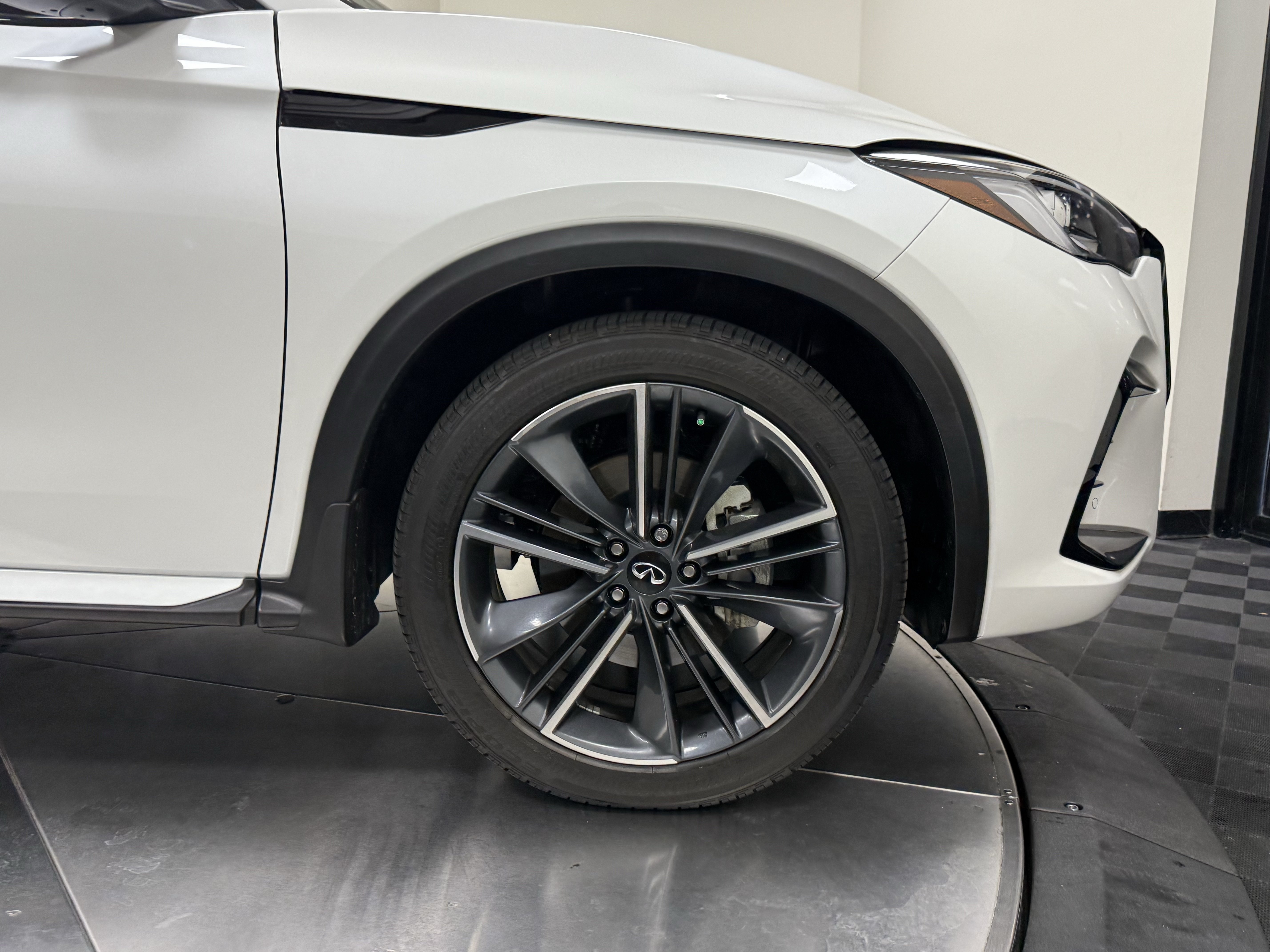 Certified 2025 INFINITI QX50 Sport AWD/4WD image 9