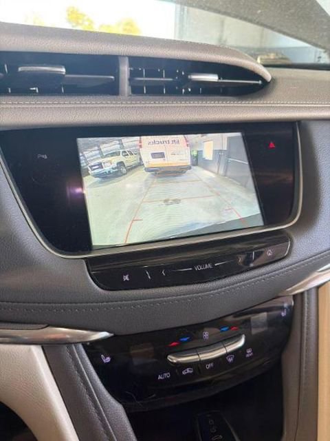 Used 2019 Cadillac XT5 Luxury image 4