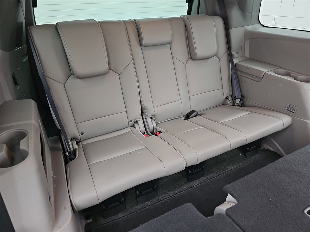 Used 2015 Honda Pilot Touring image 14
