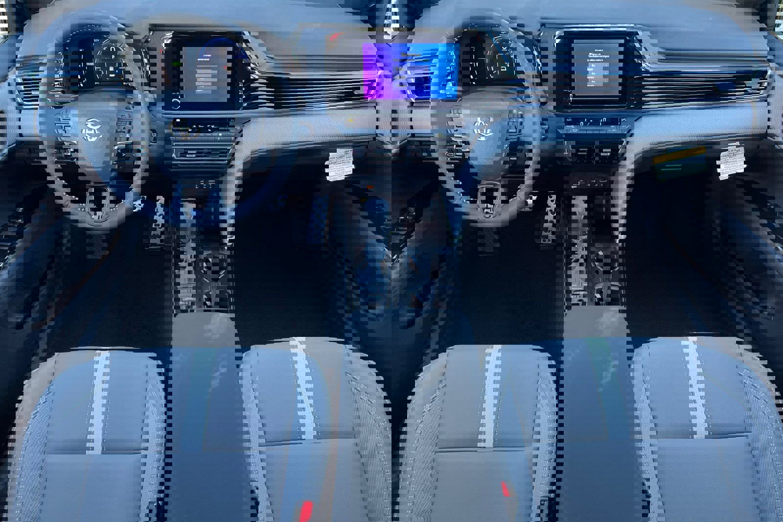 New 2026 Toyota Camry SE image 15