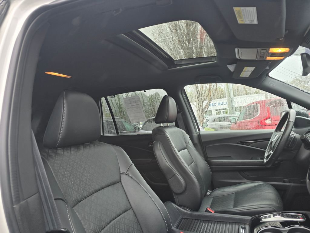 Used 2021 Honda Passport Elite image 12