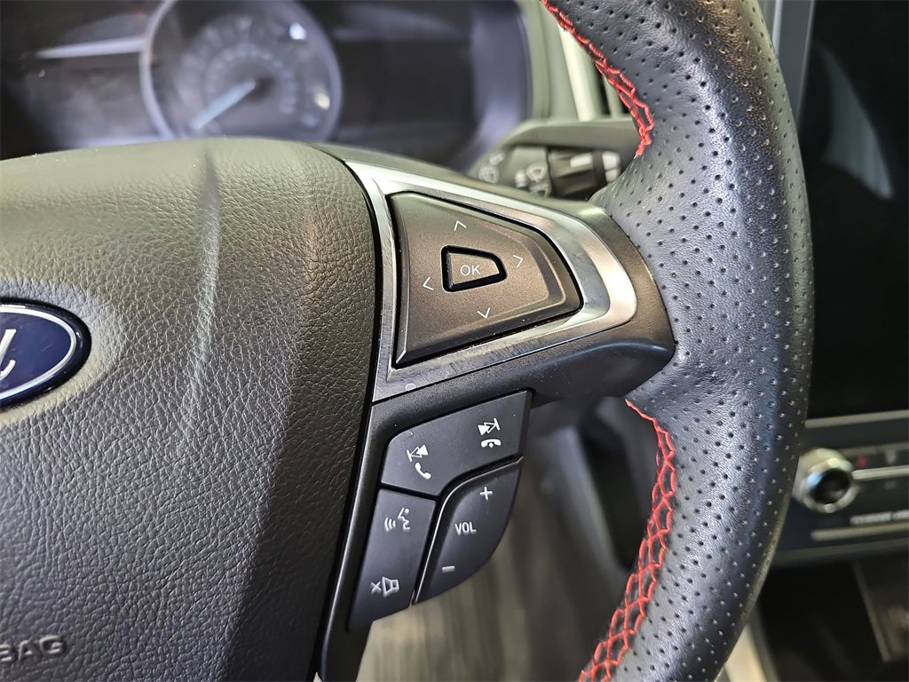 Used 2024 Ford Edge ST-Line image 18