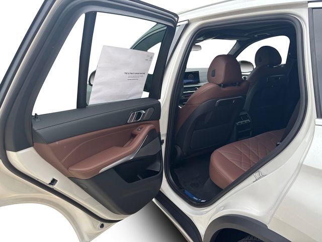 Used 2026 BMW X5 xDrive40i w/ Premium Package image 23