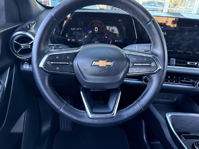 Used 2026 Chevrolet Equinox LT AWD/4WD image 15