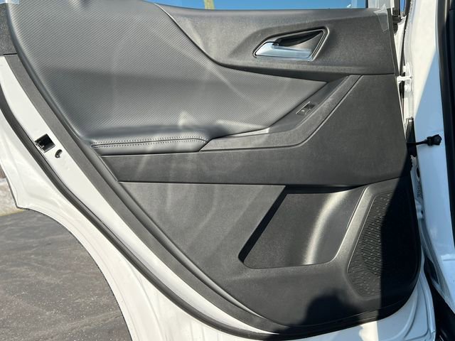 New 2026 Chevrolet Equinox LT w/ Convenience Package II image 31