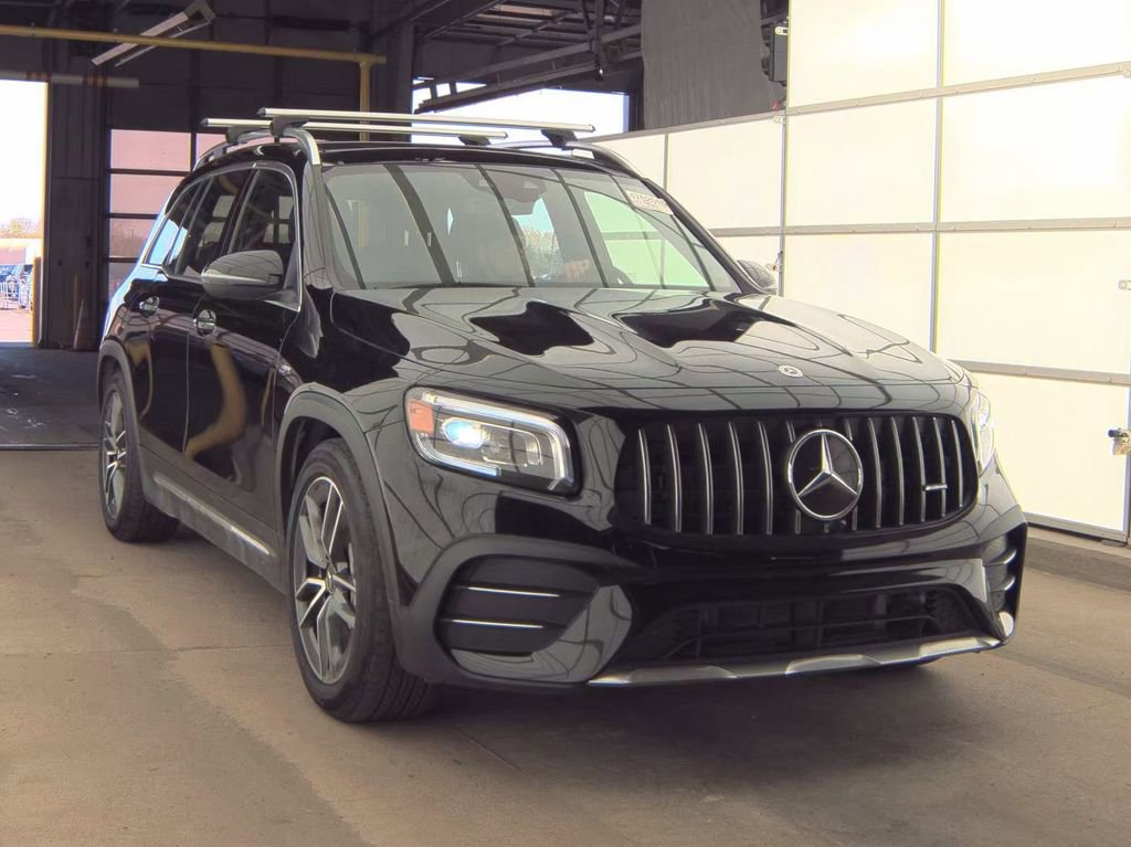 Used 2023 Mercedes-Benz GLB 35 AMG 4MATIC image 7