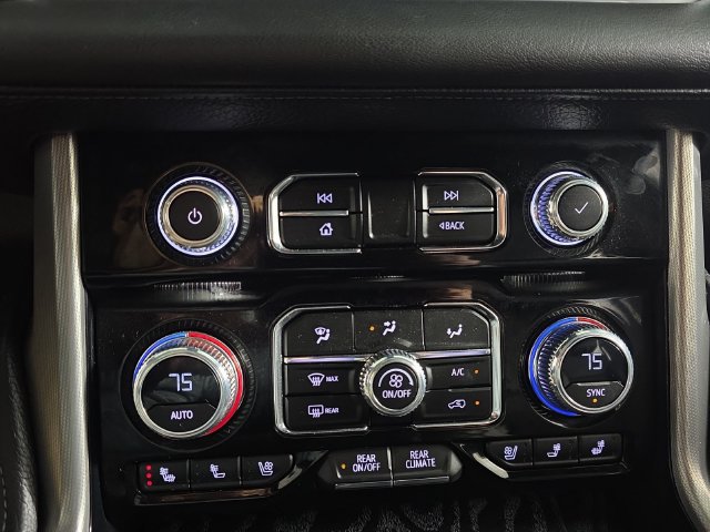 Used 2023 GMC Yukon XL Denali AWD/4WD image 20