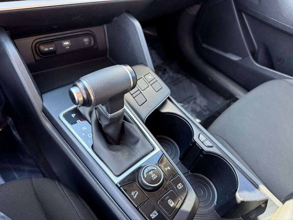 Used 2025 Kia Sportage LX AWD/4WD image 27