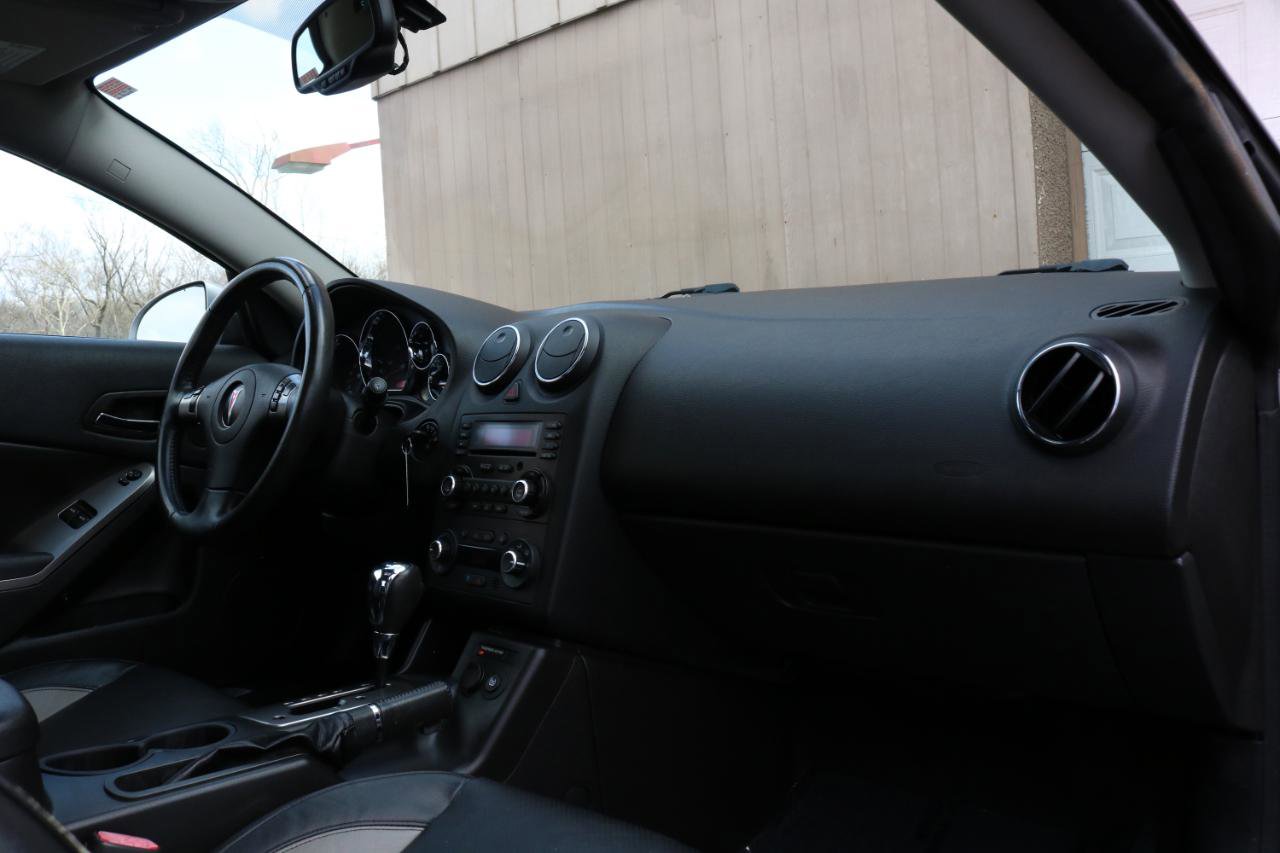 Used 2008 Pontiac G6 GXP w/ Sun And Sound Package image 36