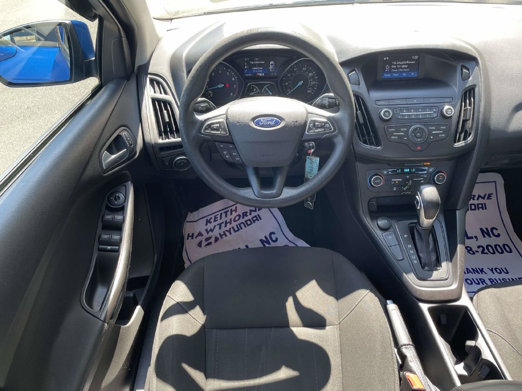 Used 2018 Ford Focus SE FWD image 12