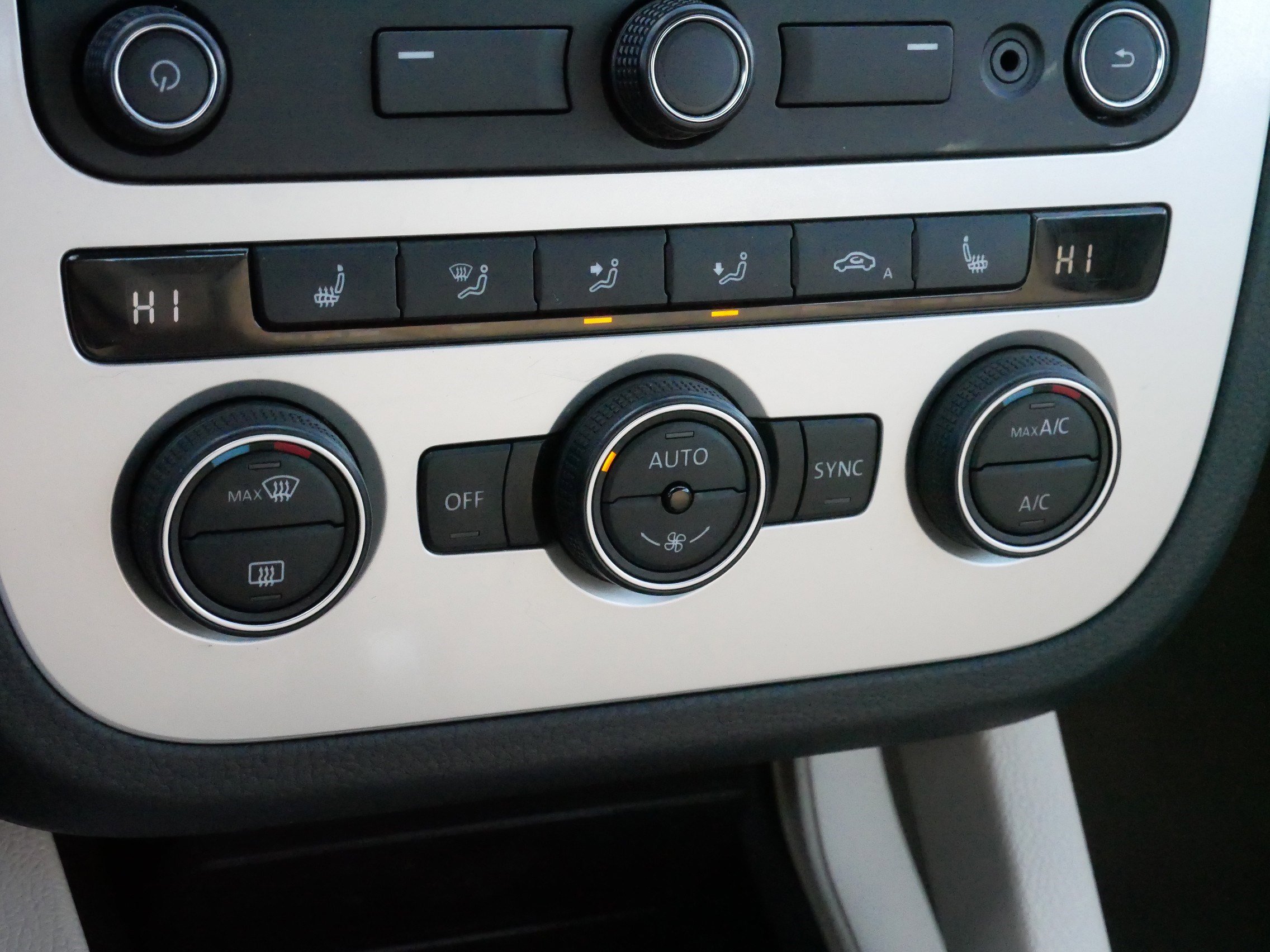 Used 2016 Volkswagen Eos Komfort image 23