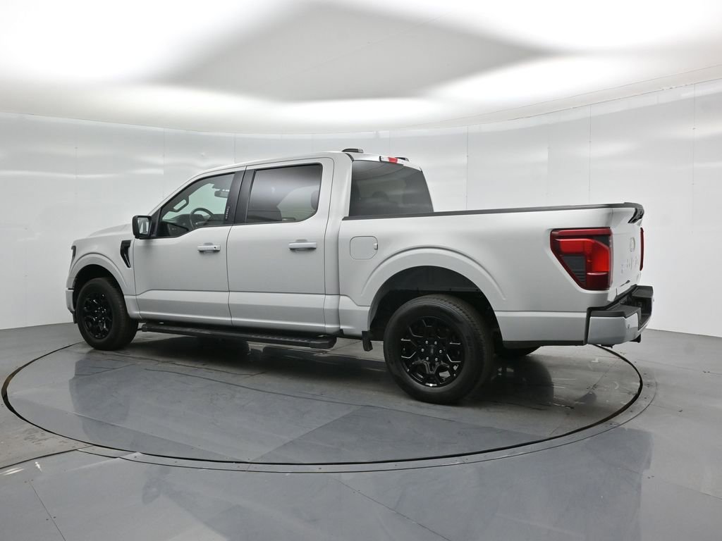 Used 2024 Ford F150 XLT w/ XLT Black Appearance Package image 7