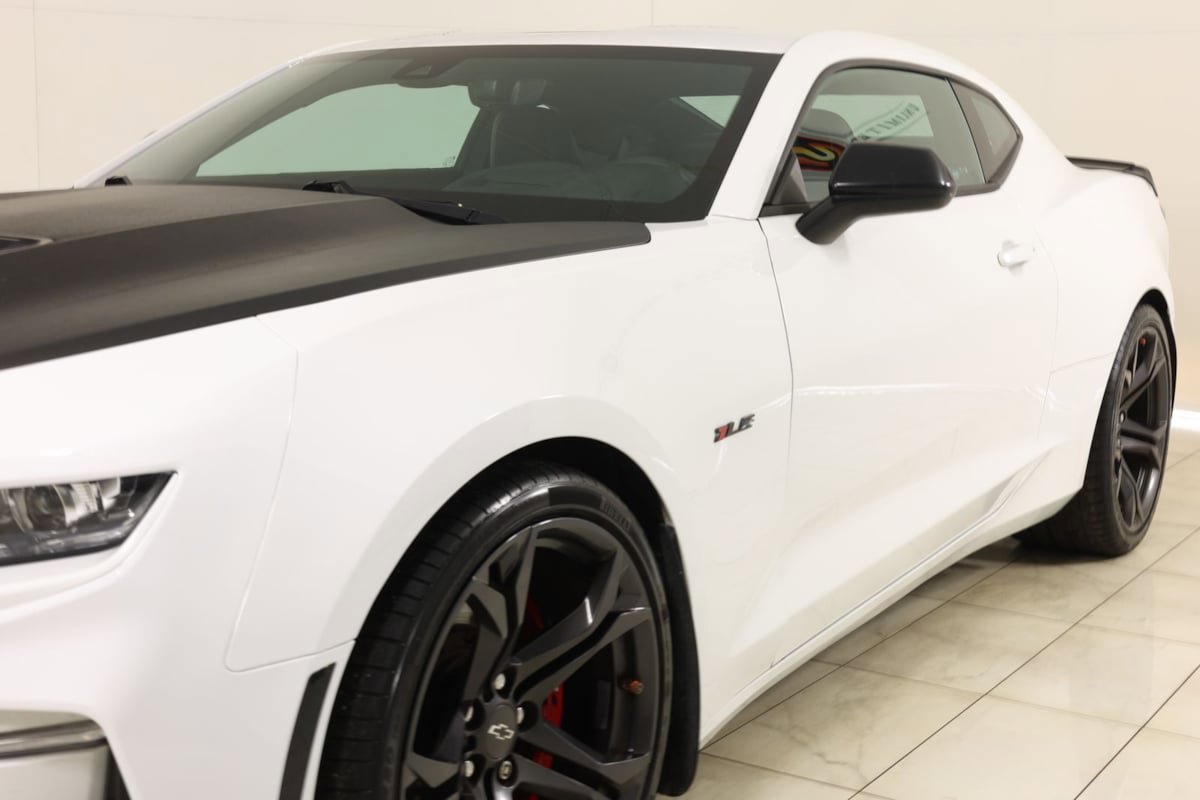 Used 2021 Chevrolet Camaro SS image 45
