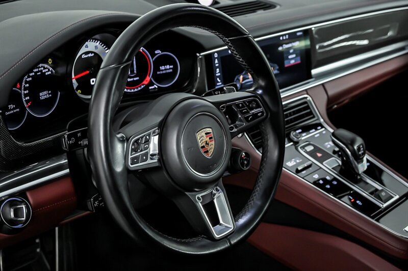 Used 2019 Porsche Panamera GTS AWD/4WD image 20