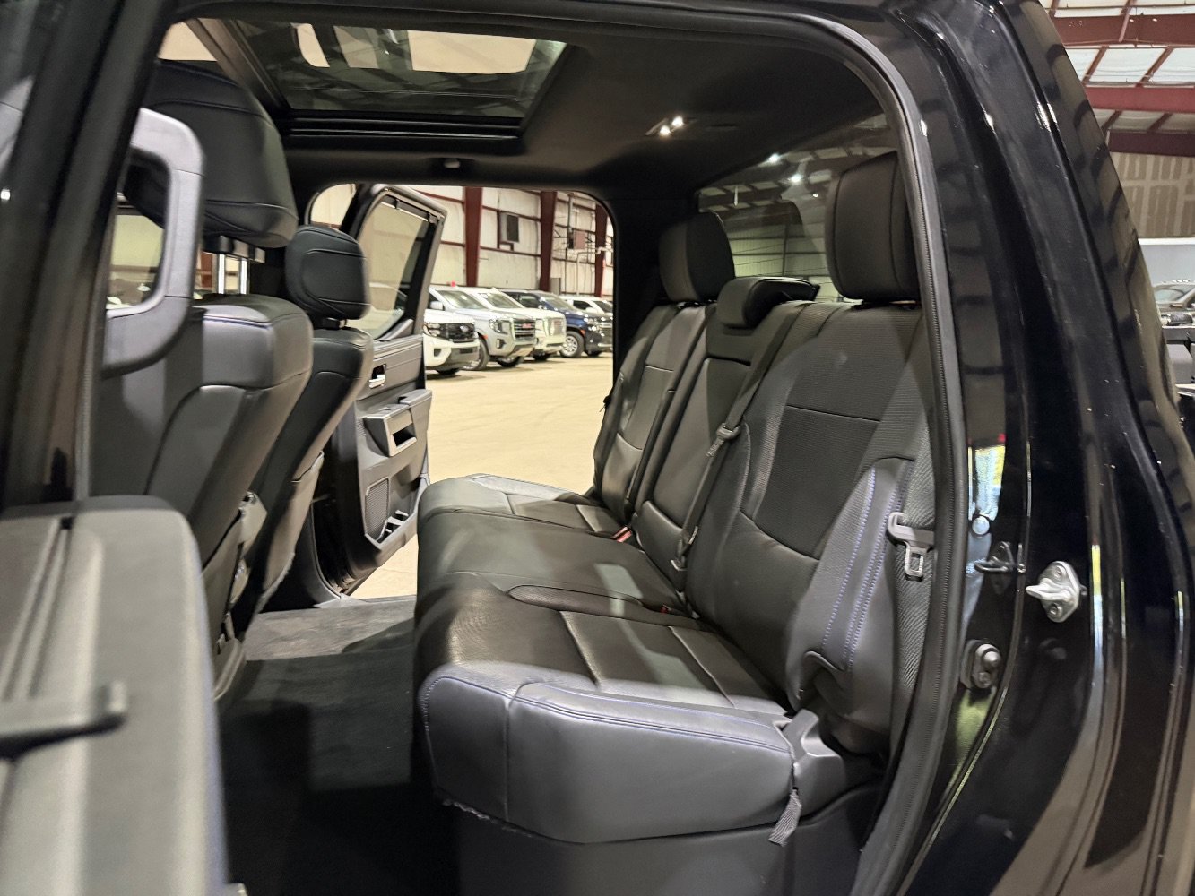 Used 2023 Toyota Tundra Platinum AWD/4WD image 18