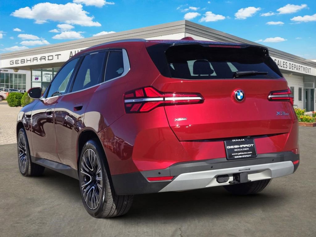 Certified 2025 BMW X3 xDrive30i w/ Premium Package image 8