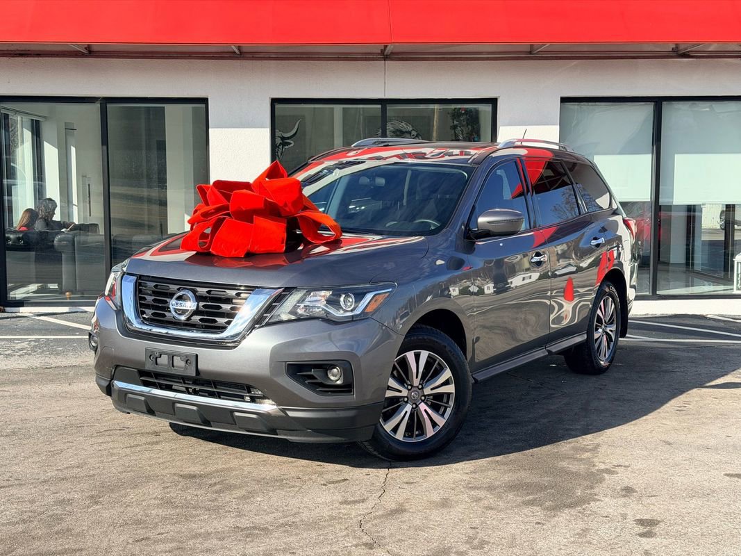 Used 2018 Nissan Pathfinder S image 1
