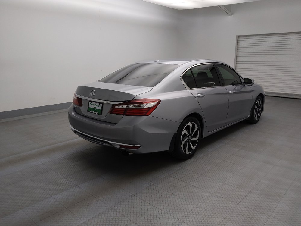Used 2017 Honda Accord EX-L image 9