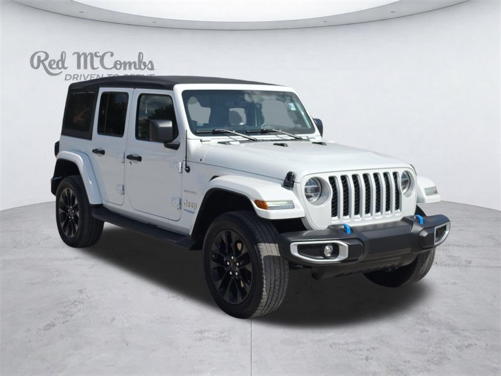Used 2022 Jeep Wrangler Unlimited Sahara AWD/4WD image 10