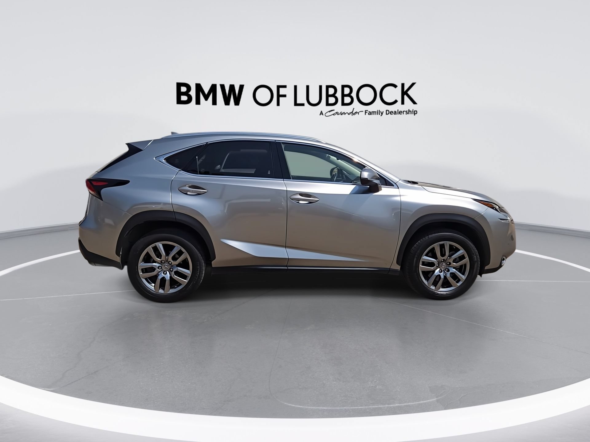 Used 2015 Lexus NX 200t FWD w/ Luxury Package image 9