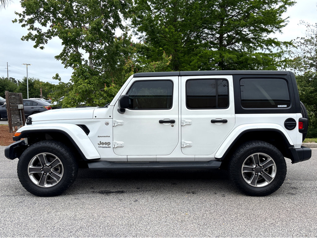 Used 2020 Jeep Wrangler Unlimited Sahara AWD/4WD image 25