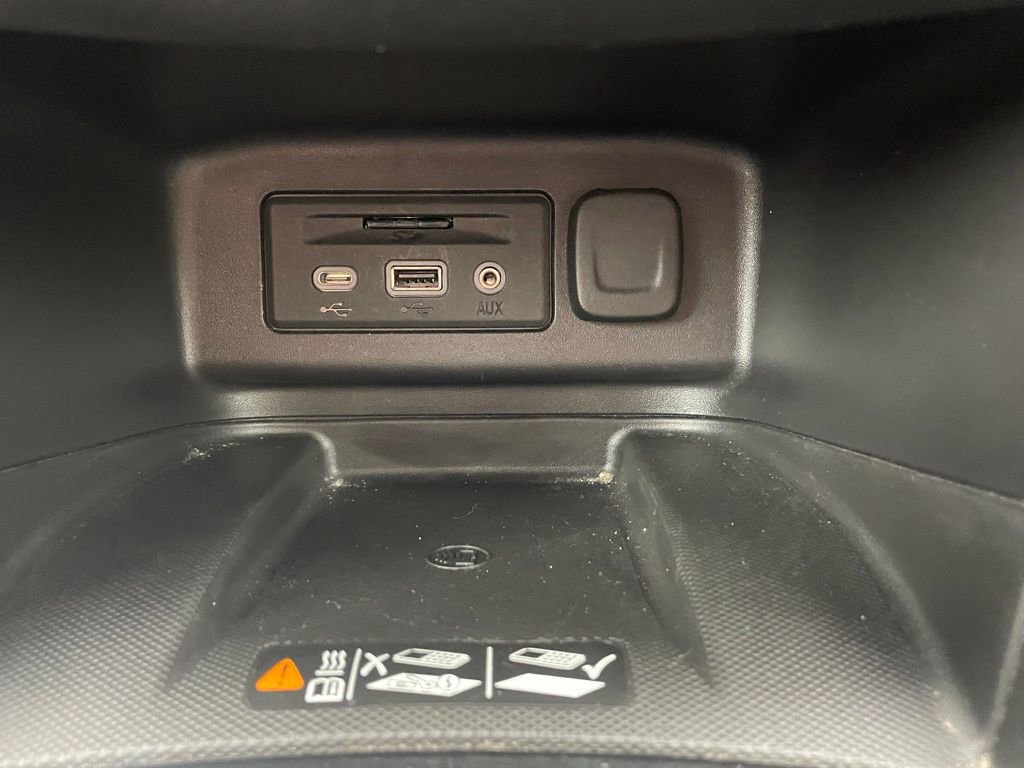 Certified 2022 Chevrolet Equinox Premier image 38