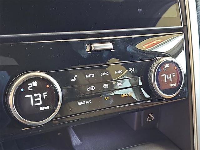 New 2025 Land Rover Discovery Dynamic SE AWD/4WD image 22