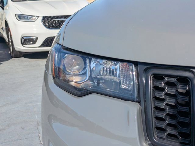 Used 2020 Jeep Grand Cherokee Altitude image 8