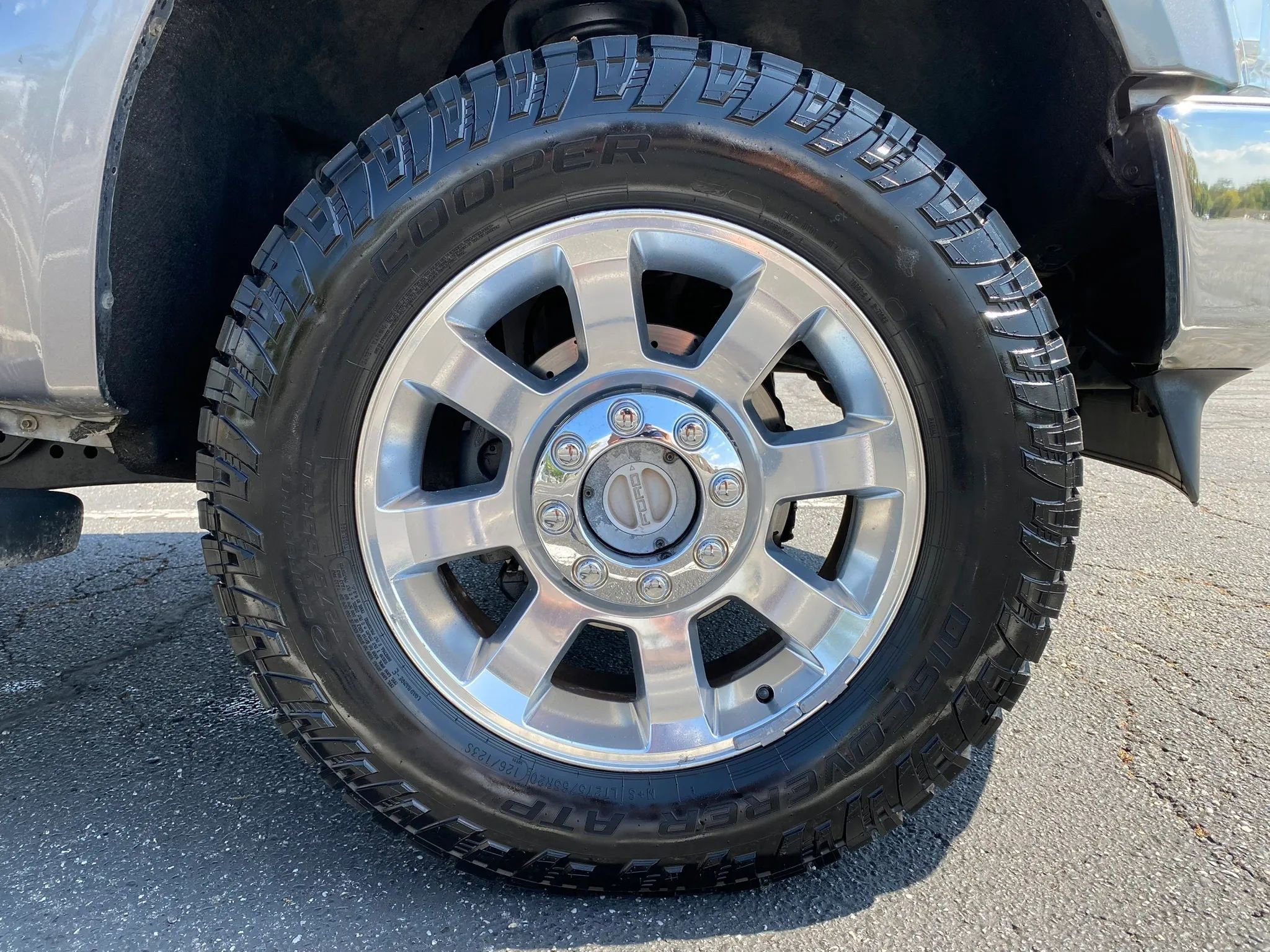 Used 2009 Ford F250 Lariat AWD/4WD image 10