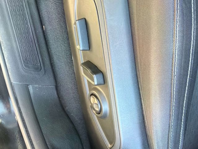 Used 2023 Jeep Grand Cherokee Laredo w/ Luxury Tech Group I AWD/4WD image 19