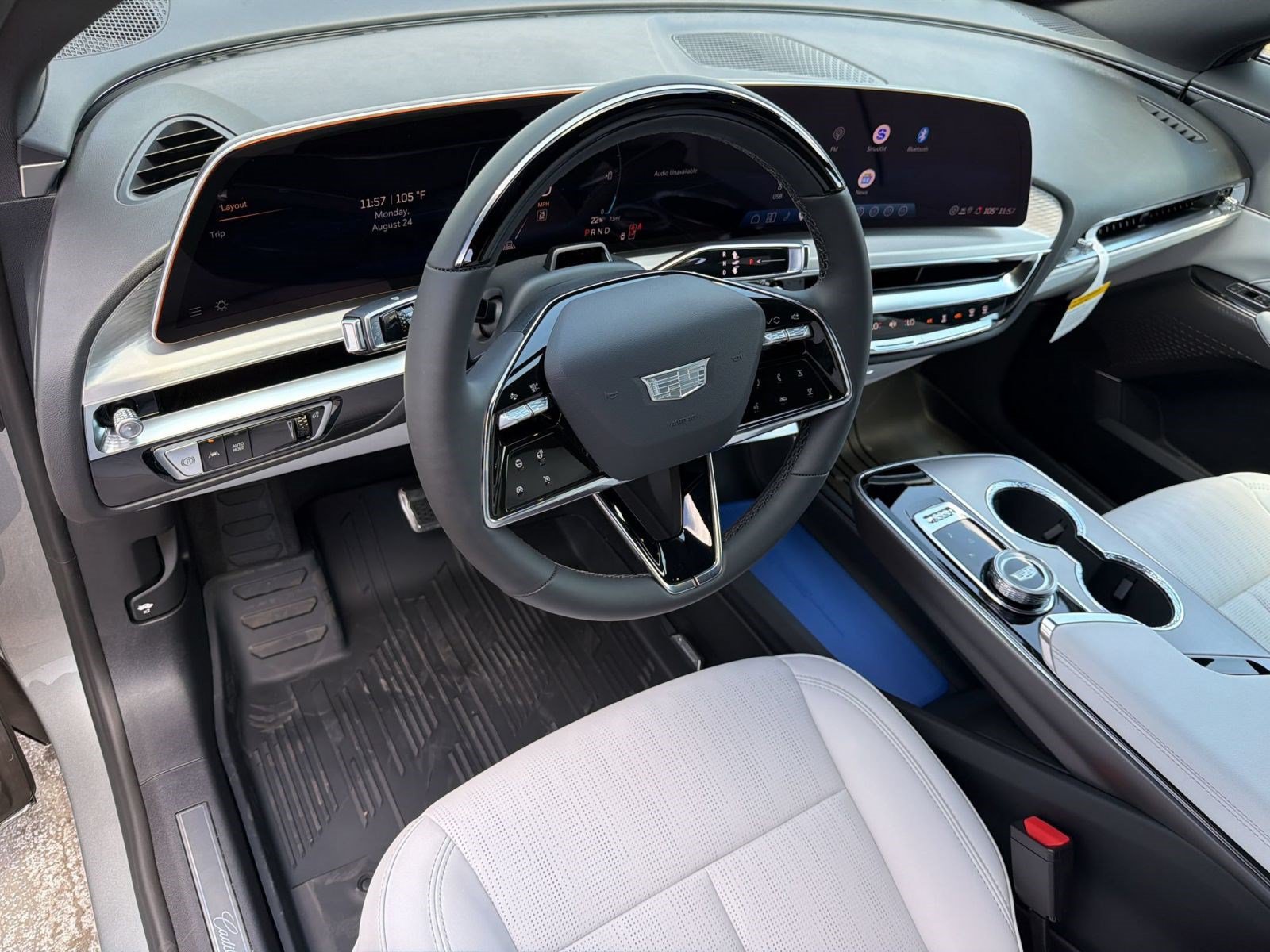New 2027 Cadillac Lyriq Sport RWD image 3