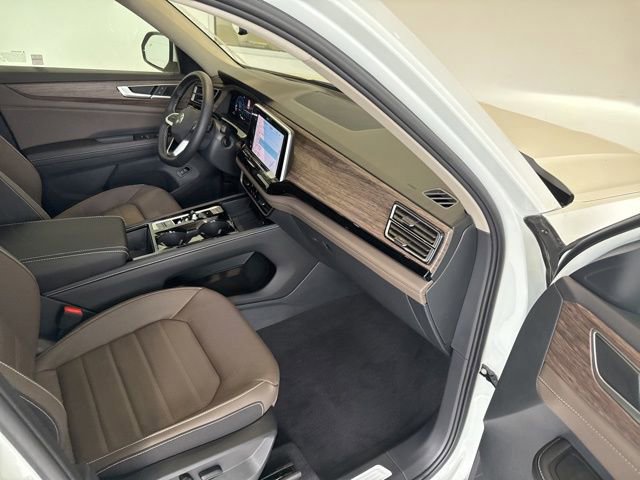 New 2025 Volkswagen Atlas SEL image 12