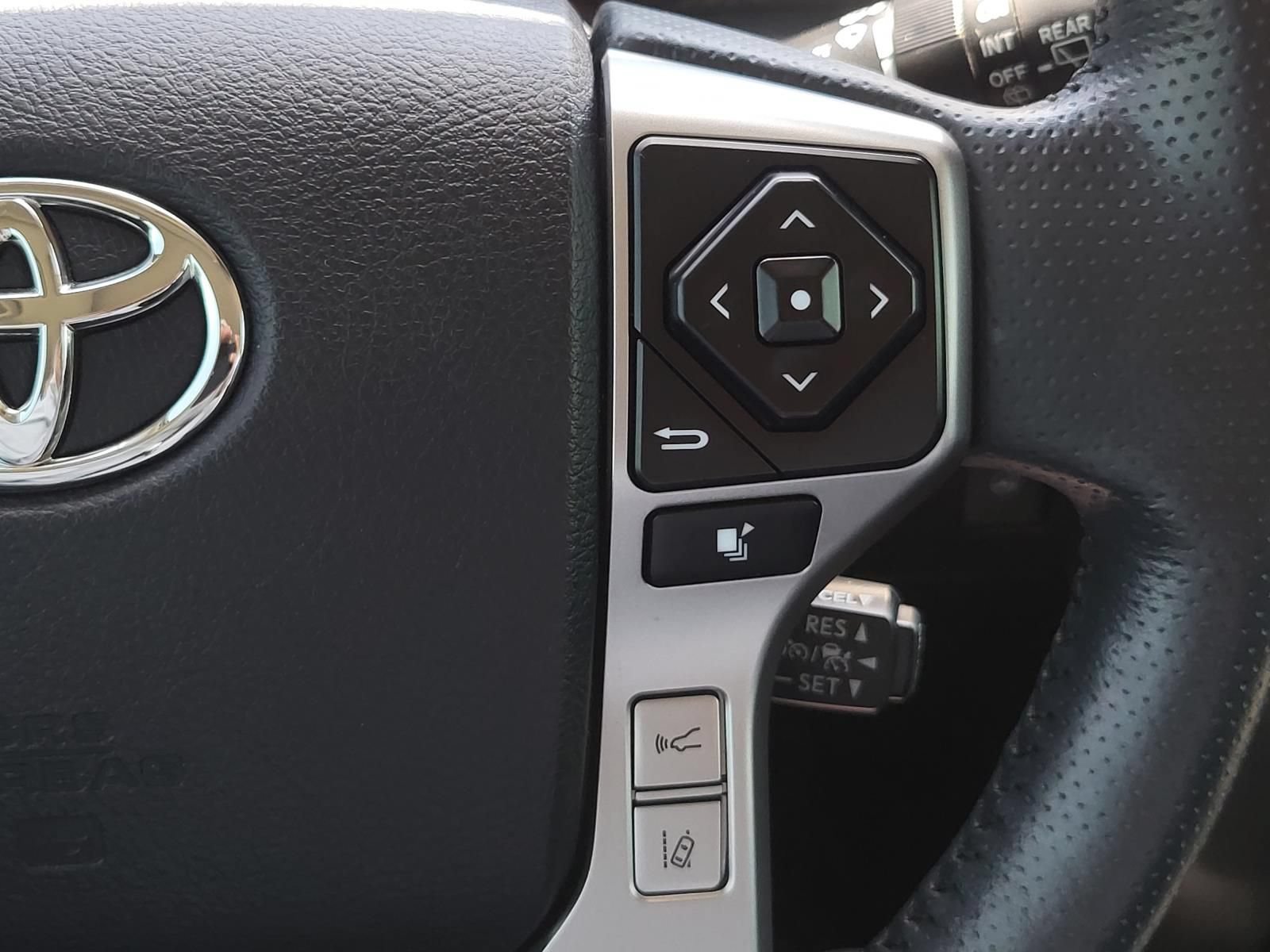 Used 2024 Toyota 4Runner SR5 Premium w/ Moonroof Package RWD image 35