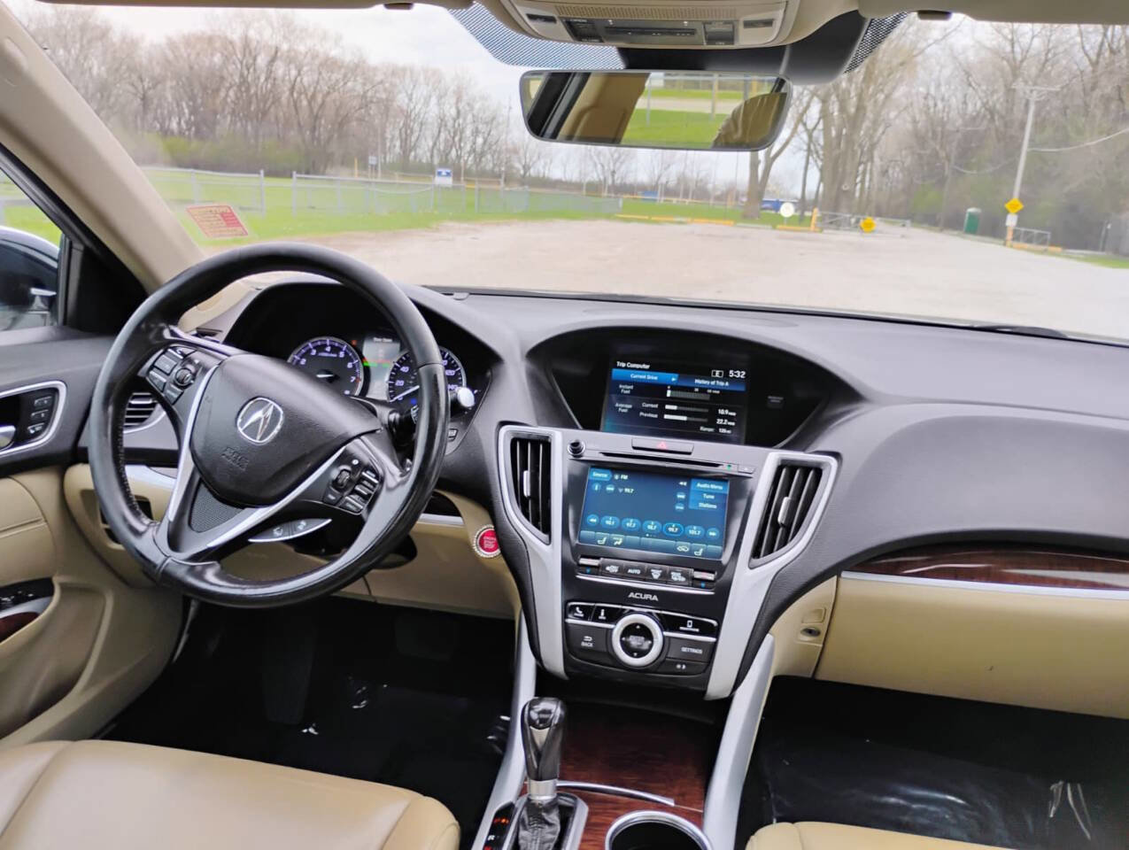 Used 2020 Acura TLX image 10