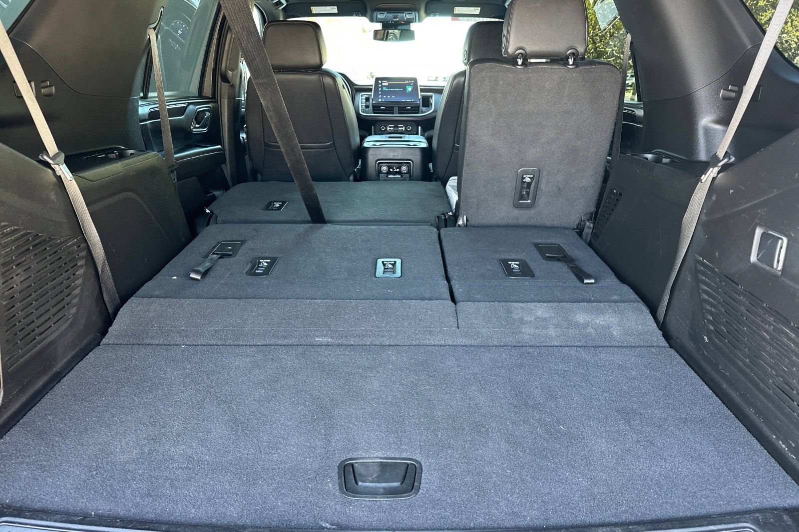Used 2023 Chevrolet Tahoe RST AWD/4WD image 16