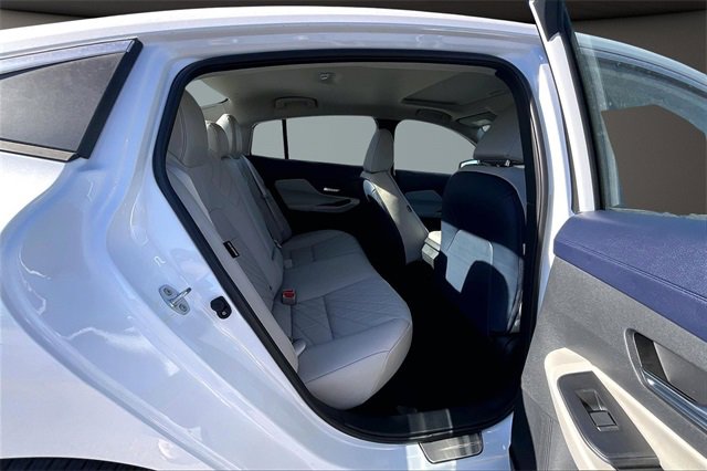 New 2026 Nissan Sentra SL w/ Floor Mat Package image 9